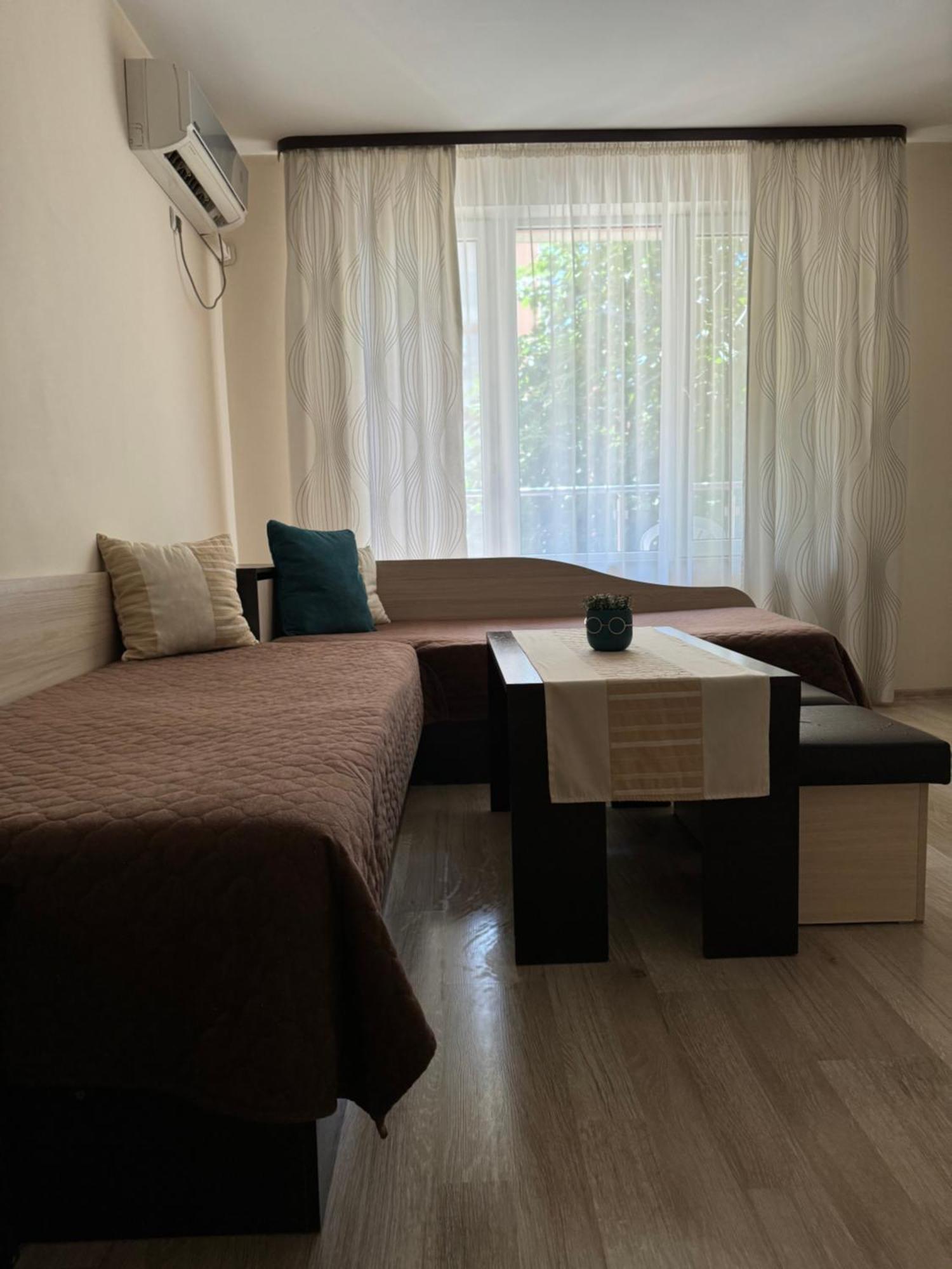 Hotel Topalovi Νεσέμπαρ Εξωτερικό φωτογραφία