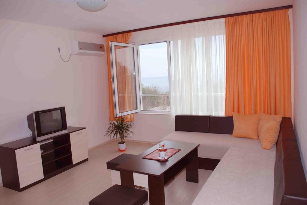 Hotel Topalovi Νεσέμπαρ Εξωτερικό φωτογραφία