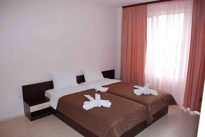 Hotel Topalovi Νεσέμπαρ Εξωτερικό φωτογραφία
